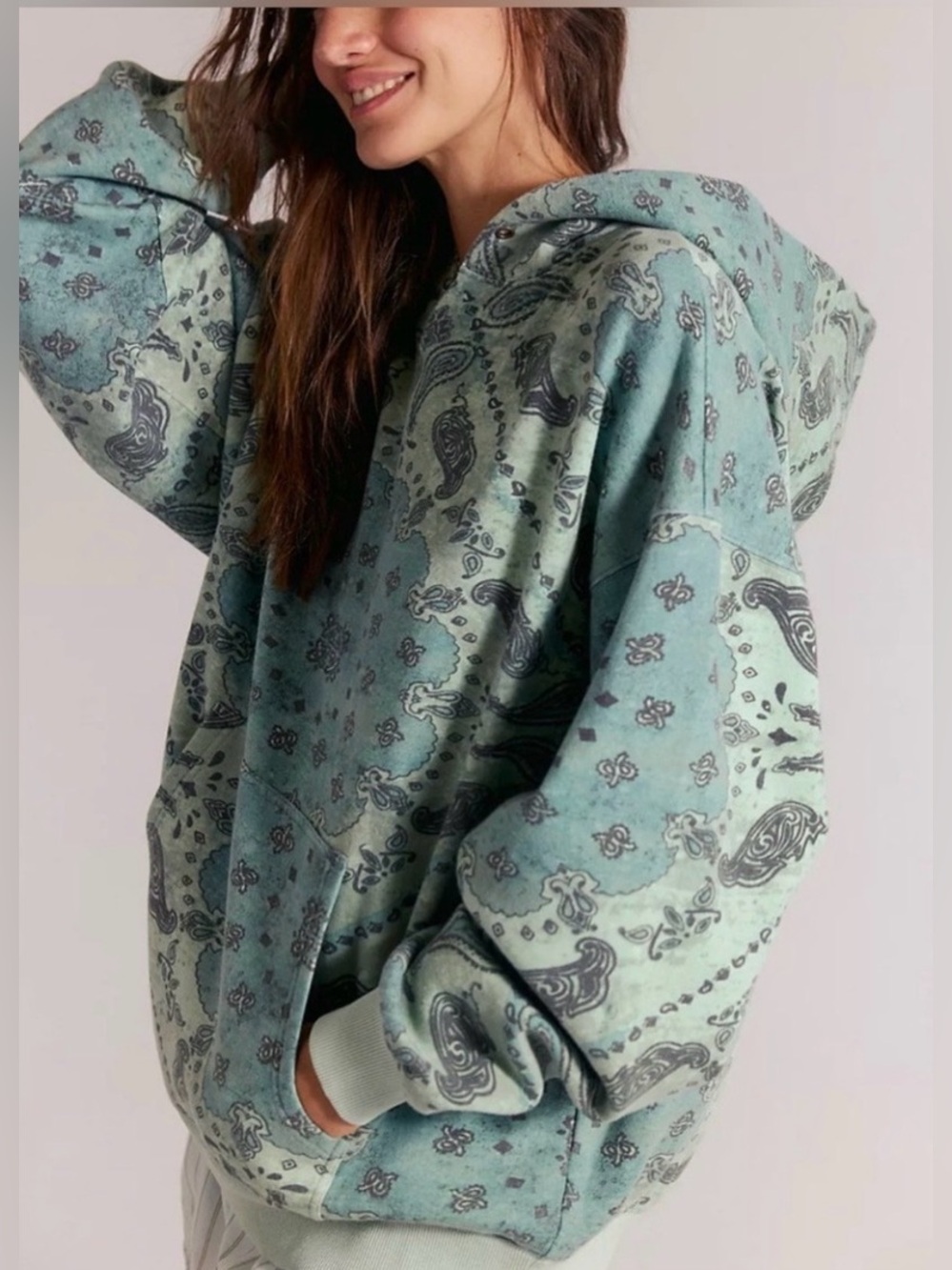 We The Free It’s A Vibe Printed Hoodie in Frost Combo, size Small, NWT